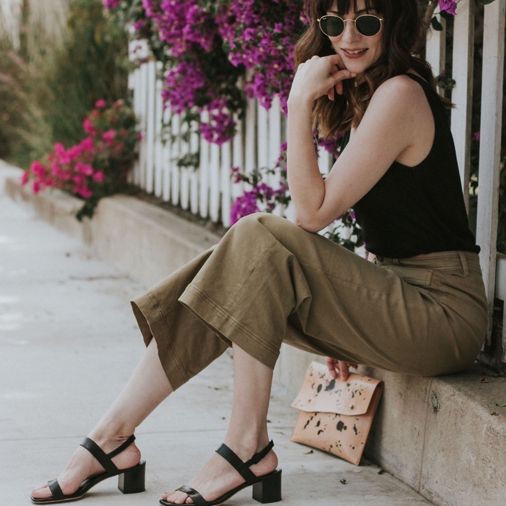 Everlane Double Strap Block Heel Sandal in Black - Picture 2 of 14
